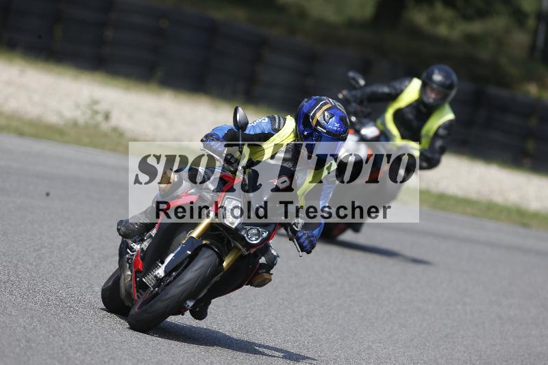 /49 26.08.2025 Cornu Master School ADR/gruen-vert/0